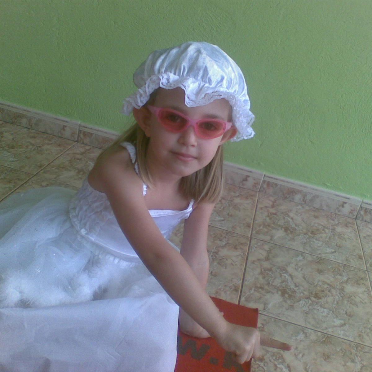 student  the  most  intilligent  girl  ever
