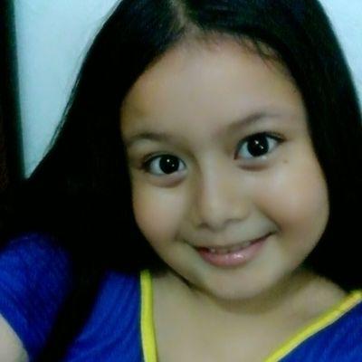 apapun yg terjadi tetap tersenyum