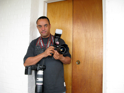 HIGHTechPix's profile picture. Portrait and event photographer. 
http://t.co/NqRQH1bUbq become a fan (Like) on facebook.