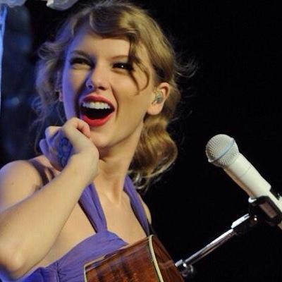 TAYLORSWIFTほんまにLove♥︎1989tour参戦します✨たくさんのswiftieさんと話したいです‼︎ どんどんfollowしてください(^O^)swiftesさんなら99%フォロバします♬