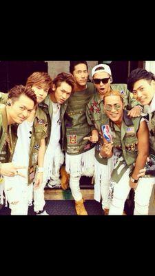 EXILE.三代目.E-girls 
  LDHfamフォローして