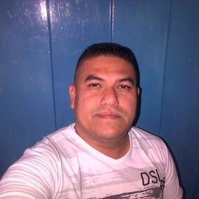 socialista, anti imperialista. Hijo de la Patria doblemente libertada por Simón Bolívar y Hugo Chávez Amo a mi Patria VENEZUELA.