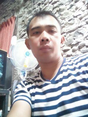 RulSee's profile picture. hari hari melelahkan