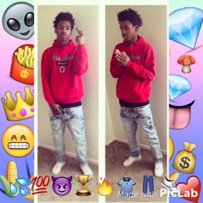 yung and getting it B4l Can dress  ur girl at my house thats why u dont see her