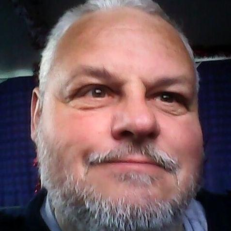 A Typical Eccentric English Gentleman, who like to make people laugh with silly jokes & stories, along with performing spontaneous random acts of shear madness