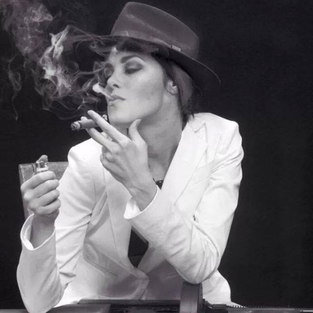 manijak_manijak's profile picture. 