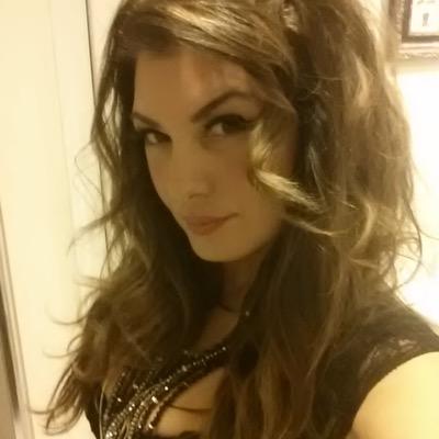 treasureismine's profile picture. 