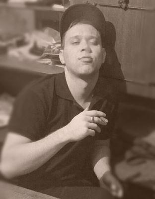 scouser13maks's profile picture. Liverpool FC supporter, #JFT96, #YNWA #DaimlerChrysler #Nike #Hiphop