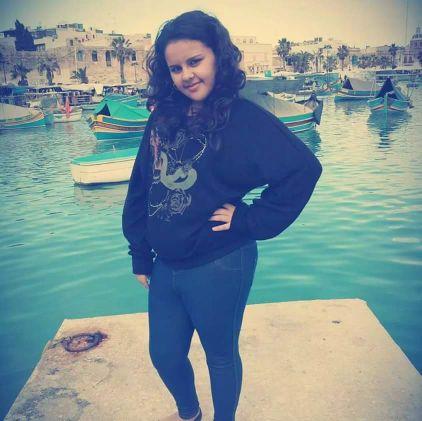 I would like to be a famous actress many people said it's impossible but I will try because I belive in myself and that's all you have to do to succsess