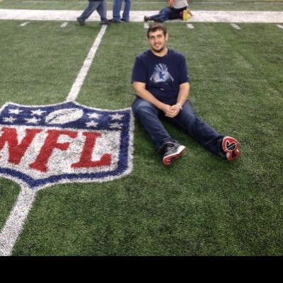 amoffitt91's profile picture. 