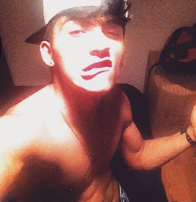 Te amo muchisimo, eres lo mas bonito que tengo en mi vida... Att: la mejor. 08•25•14❤  ODIO PROFUNDAMENTE AL BARCELONA.