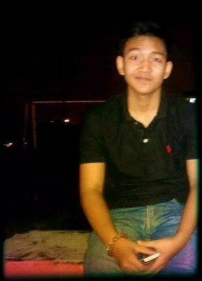 ~ afi sulaiman ~ siapa kate lelaki hensem tak pandai masak~sempoi~:D
