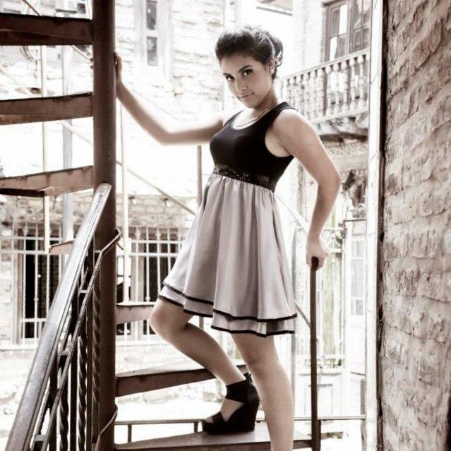 vale_abregu's profile picture. M.O.V ♥