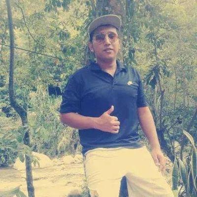 soy un chico descomplicado me gusta divertirme de todas las maneras me encanta las maduras