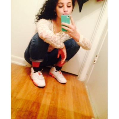 friend me on facebook ; Ziana Olmeda add me on kik ; Zianaaaaaa