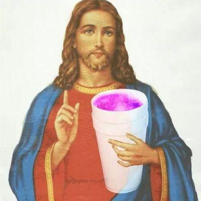 nickleavitt36's profile picture. MOLOKAI