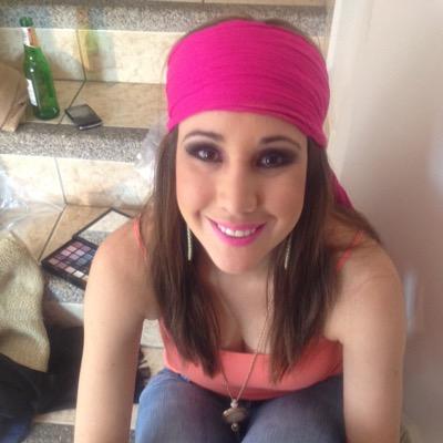 Cada acción conduce a una consecuencia y así tejemos los hilos que se cruzan en nuestro camino.