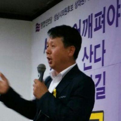 59jhk102's profile picture. 