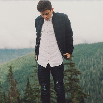 free_ik's profile picture. follow @klknash for a dm to nash, hayes, shawn and austin m.