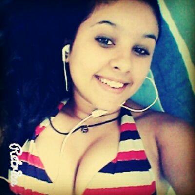 '' Te prometo cada batida do meu coração, prometo,  teremos problemas mais nunca sem solução .'' @Ola_queridinha ♥