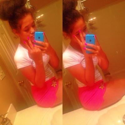 bad bitch , so you know she on go .
