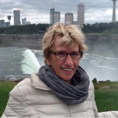 Estmar32's profile picture. 