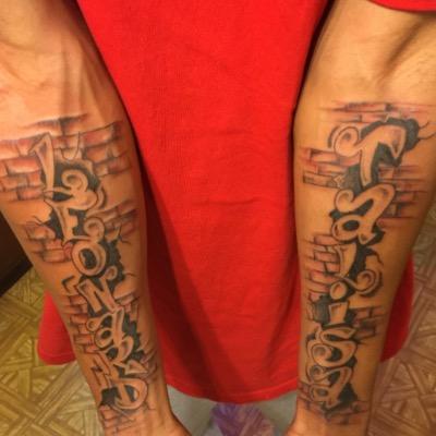 We Gettin Money Out Cha BITCH!! If I Fuck Wit Chu Just Know You Won't Get Locked Up Wit A Bond And Not Come Home Unless It's Ova $5,000 Den I Got Half on It!