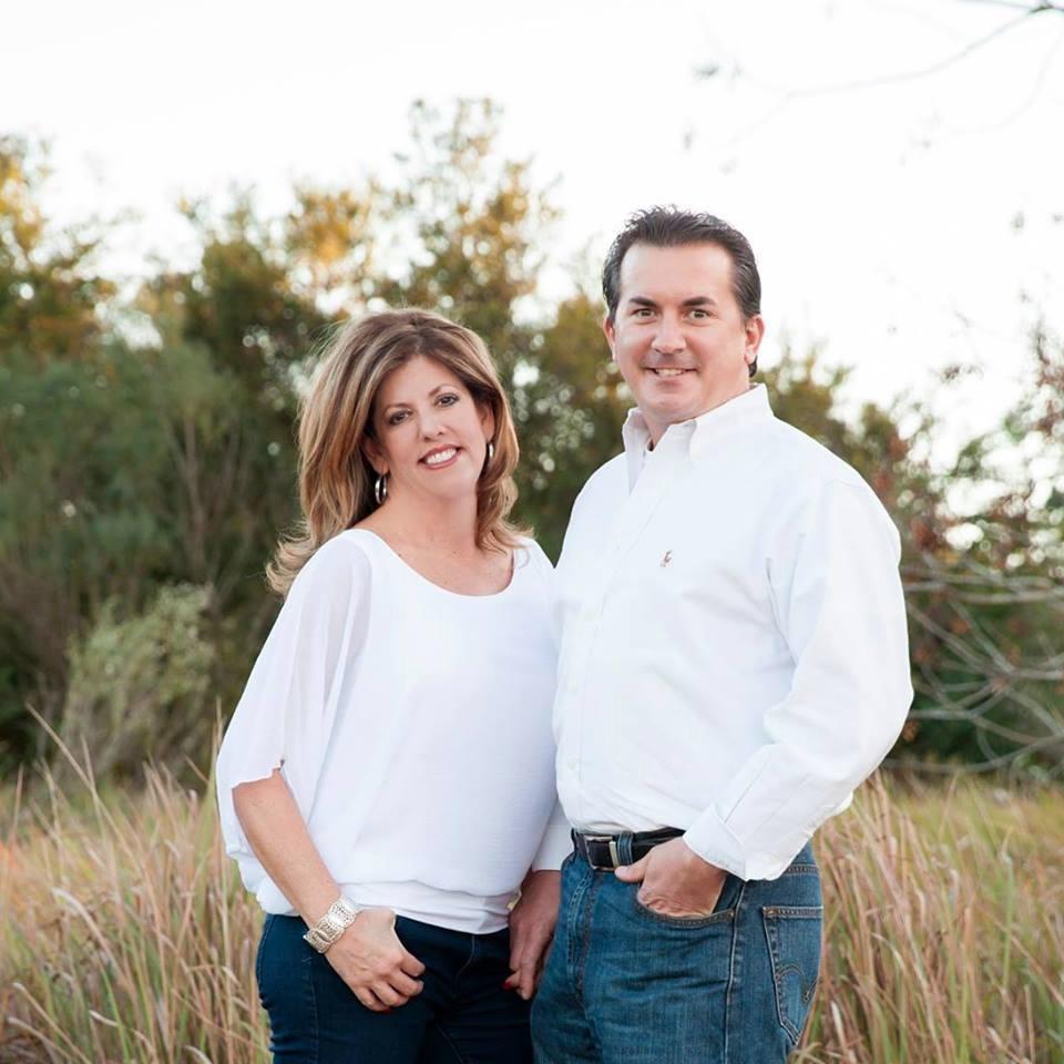 Just loving and living life in beautiful Lakeland, FL! A powerful combination of experience and passion, let Shawn and Dee find your perfect home.