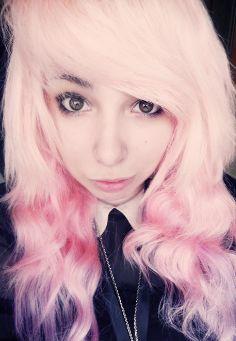 @buttercupxbunny is my bestie|taken by @Zombiebeast30 |otaku|pastelmy papa is @kukioooo| i love .°+사탕+°. tehehe | 이모.