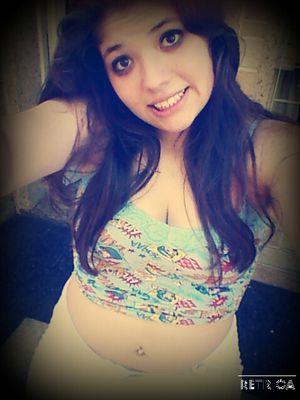 holaaa :'3