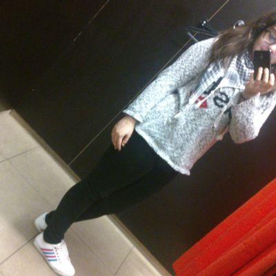 mariia
~12 inViernos~
~nyno vargas~
~la calle como estilo de vida~
~punto wifi si quieres encontrarme~
*teQuieroYloSabes*