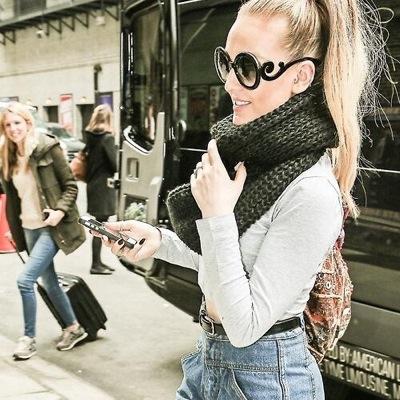 I gave you a free follow so please go follow @Kate__ef .