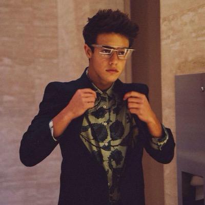 ||Cameron Dallas is the bae✌️|| I love all the Boys|| ◽️Sider|| 0/12 :( || 5Sos & 1D||