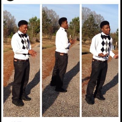 -21 years young -Father -PRCC Wildcat -2012 graduate -ima keep it real wif ya even if u not with me -R.I.P. to my beautiful cousin Kayla Miller