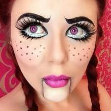 Daily tips and tutorials for everything beauty.