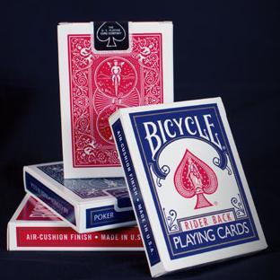 365playingcards's profile picture. Playing cards tweeted daily.