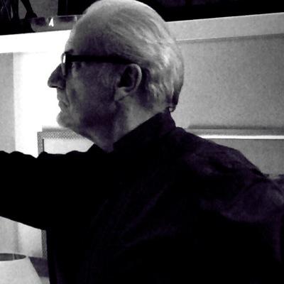 robertobortolu1's profile picture. 