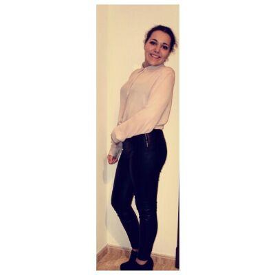 30-11-2000. Instagram: palomiitamartos