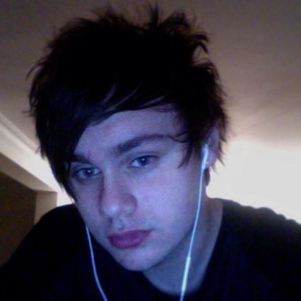 @Michael5SOS: SO hot