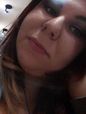 #cosmetologist #hustler #420 #23yearsyoung #snapchat #deserea91 #instagram #desereamimi #follow and I'll #followback!