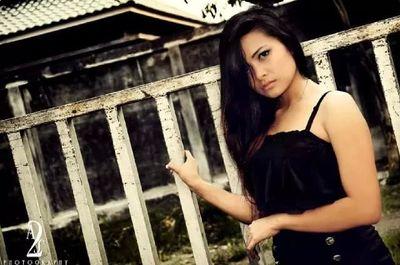 fashion modeling