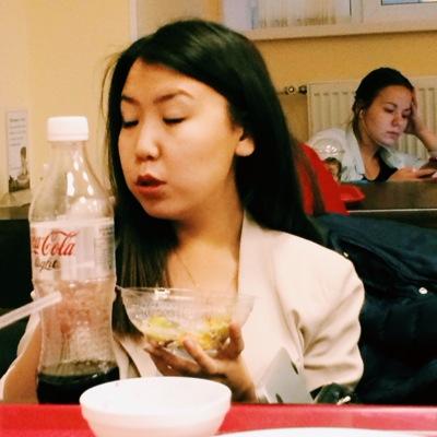 MKateNick's profile picture. student, that's all