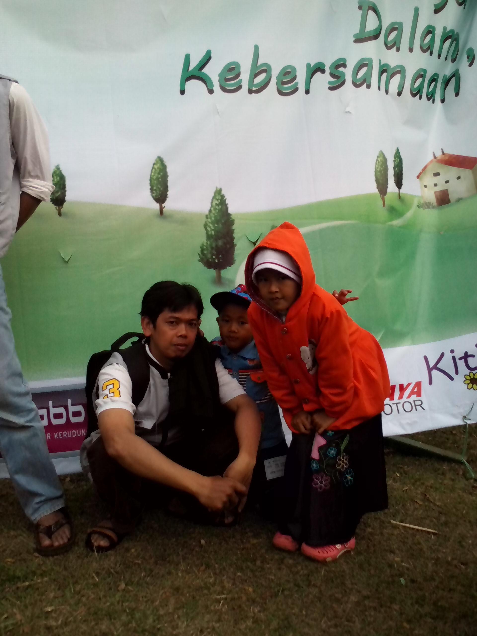 sukandarade76's profile picture. 