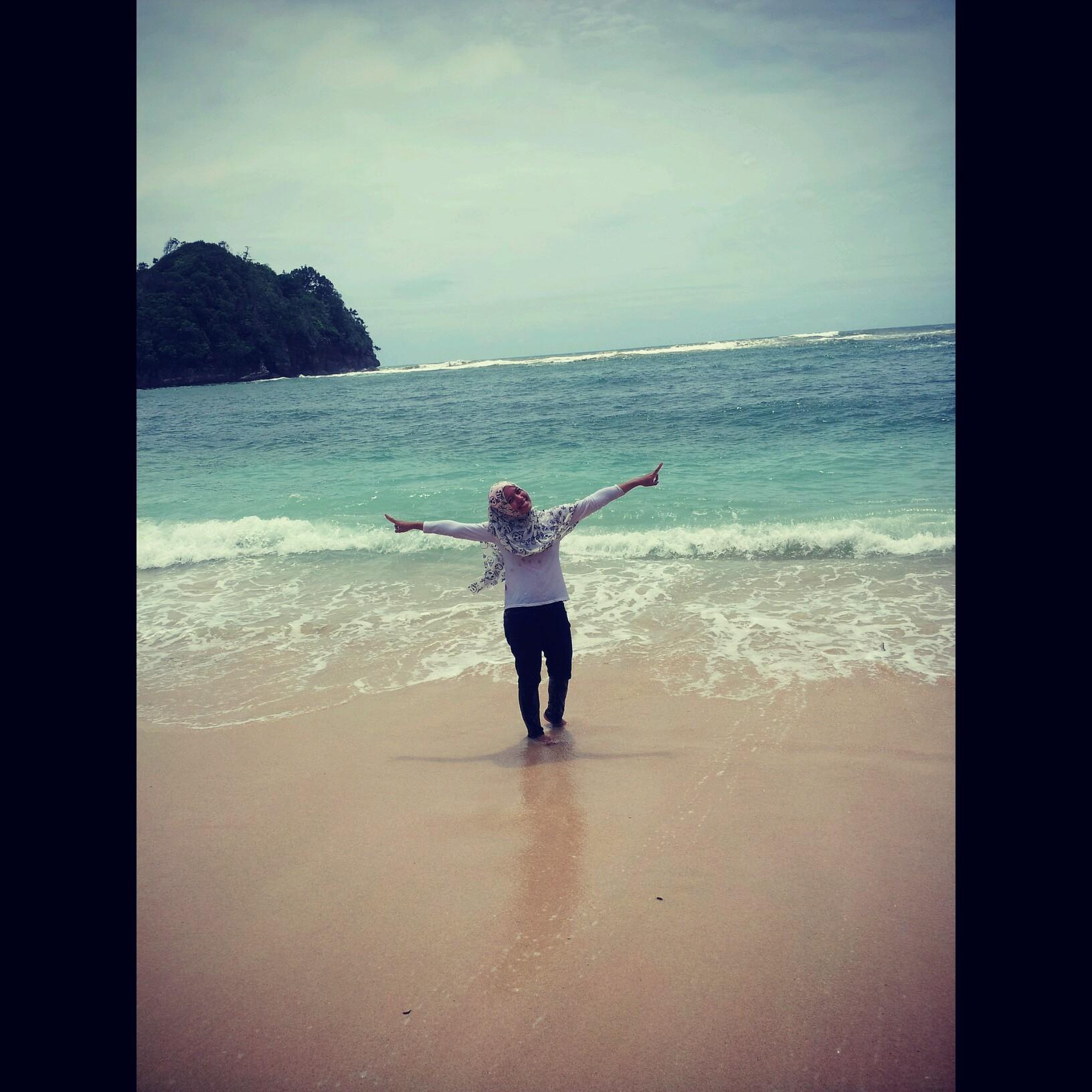 Indonesian | 21 | need to change, travel, n adventure