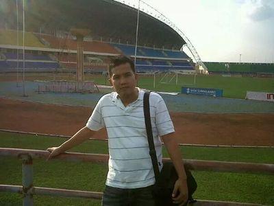 RikoIrwn's profile picture. 