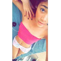 Sonríe mamita que la vida es bella♡♡.//te amo madre patricia nuñez eres la mejor te amo mas que a mi vida se que Dios te guardara y te dara muucha salud te amo.