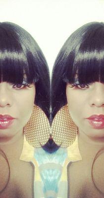 i am a family oriented woman i love my kids, god and singing and dancin and  praying....and most of all im beautifullyaddicted...