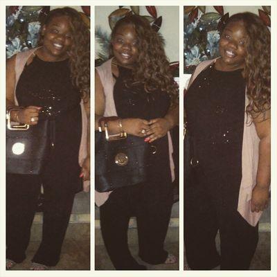 Momma Taught Ne To Be A Queenr To A King , Not A Thot For The Team !!
One Of Ah Kind #Unique 
Kik Me:Neshia_MoNae 
Ig:amor.neshia