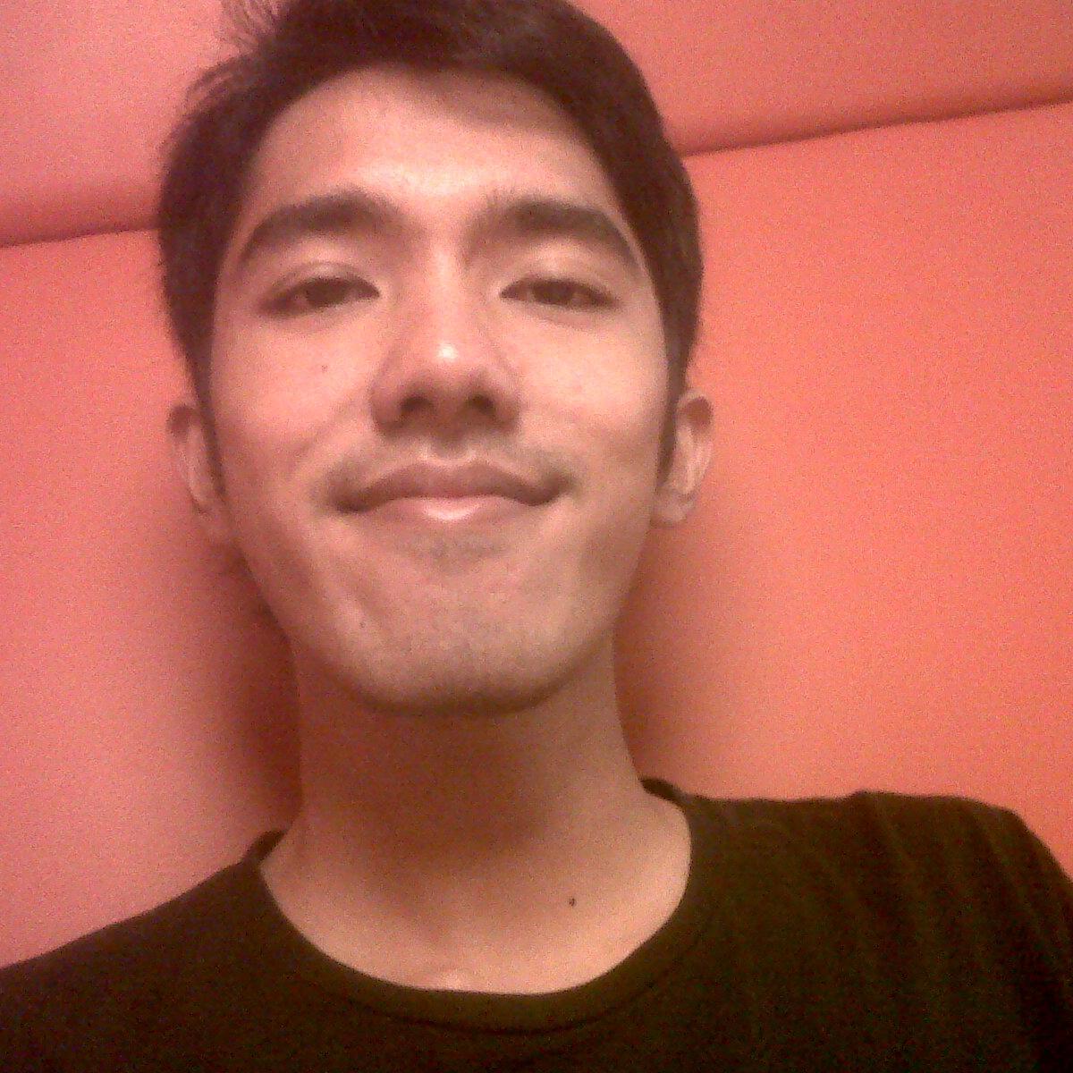 khresnaRio's profile picture. 