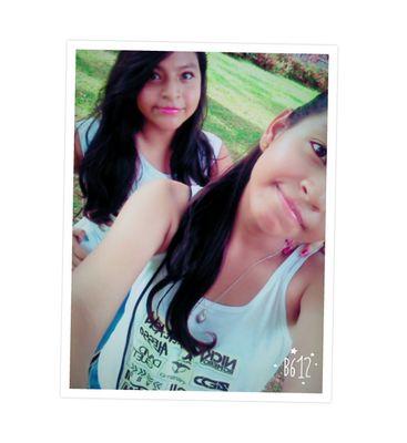 En esta vida he aprendido a no depender de nadie *-*
A sonreirle a mis problemas :) 
#smile :,) 

Sonrie Dios te ama3  *_* 
la vida es hermosa /o/